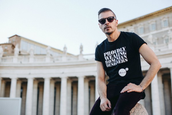 Friday is in LOVE With O: Molecule F Tee in Vatican