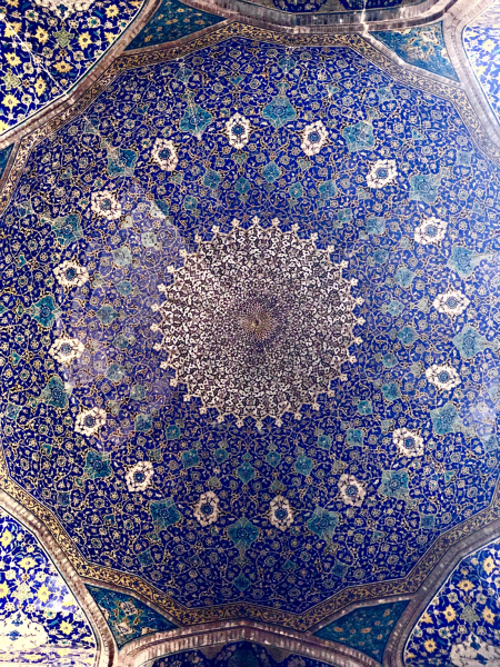Friday is in LOVE With O: Molecule F Tee in Esfahan, orasul celor 1001 de Nopti