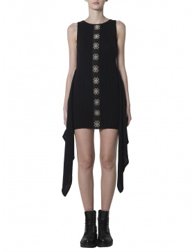  Knitted LBD with vintage embroidery applique
